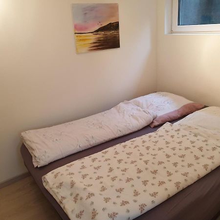 Apartment In Reutlingen / Sickenhausen Esterno foto