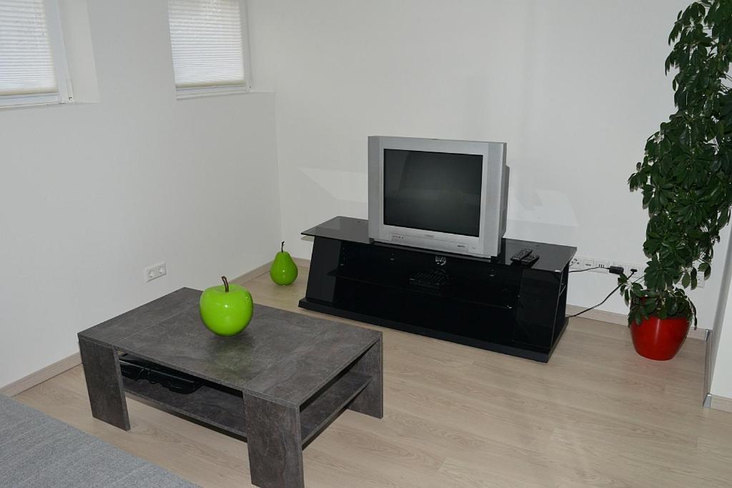 Apartment In Reutlingen / Sickenhausen Esterno foto